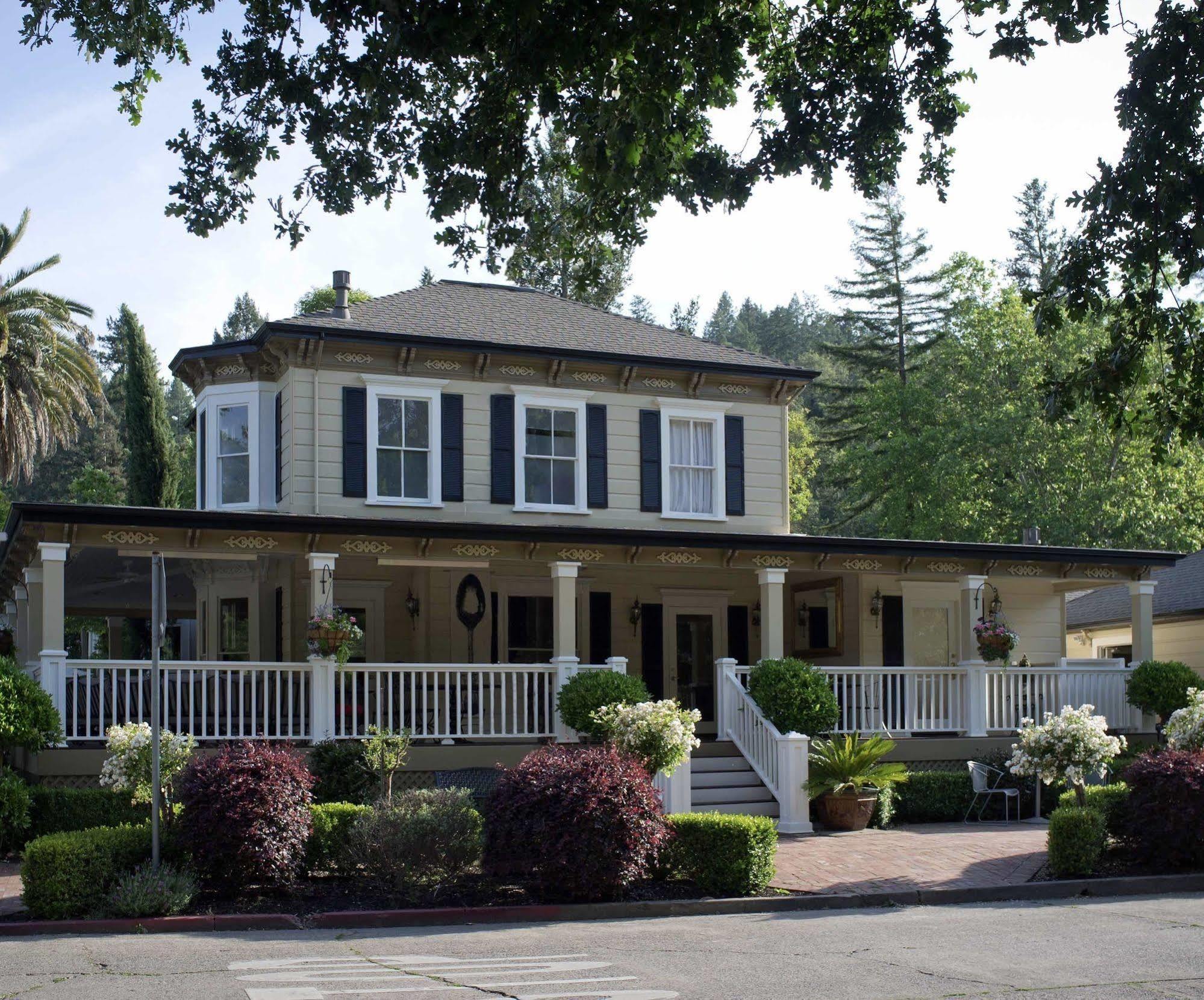 Embrace Calistoga Bed & Breakfast Exterior photo